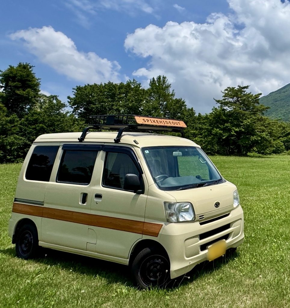 軽バン車中泊車の外装の紹介