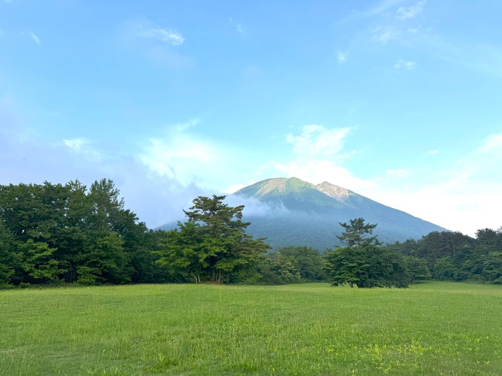 ますみず天空キャンプ場から見る大山